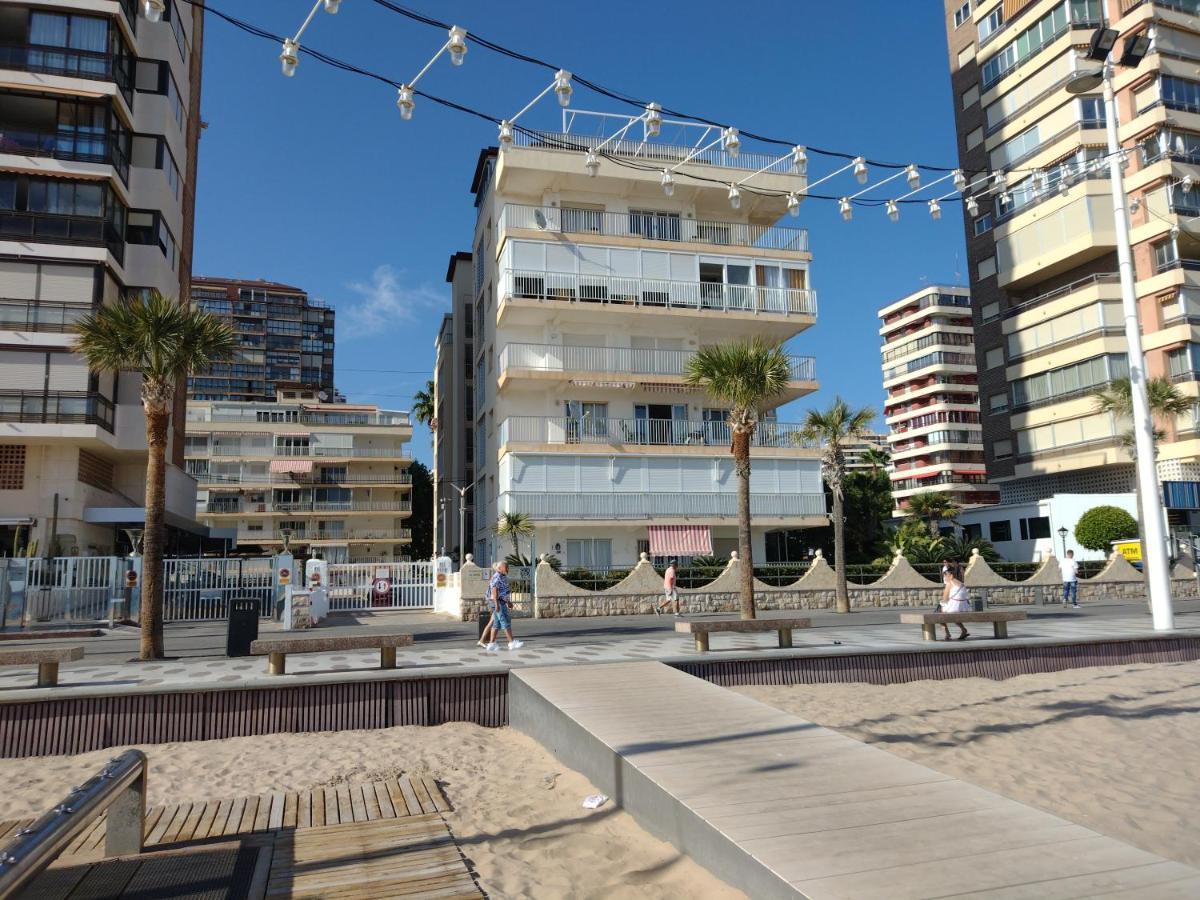 Apartament Living Benidorm. Playa Levante Benidorm